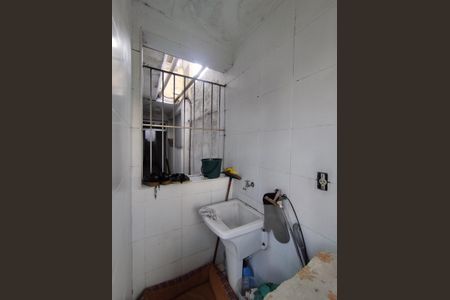 Área de Serviço de casa à venda com 6 quartos, 232m² em Jardim Maria Estela, São Paulo