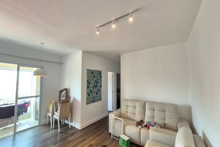 Sala  de apartamento para alugar com 2 quartos, 80m² em Ponte Preta, Campinas