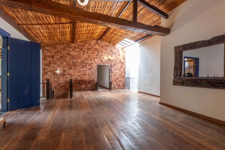 Casa de Condomínio à venda com 4 quartos, 5000m² em Arvoredo, Nova Lima