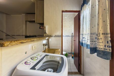 Casa de condomínio para alugar com 60m², 2 quartos e 1 vagaÁrea de Serviço