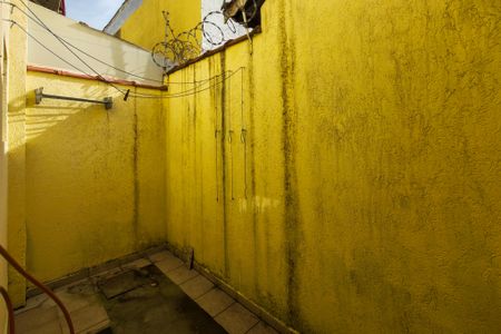 Casa de condomínio para alugar com 60m², 2 quartos e 1 vagaQuintal