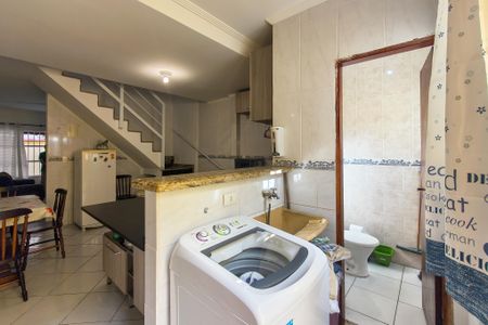 Casa de condomínio para alugar com 60m², 2 quartos e 1 vagaÁrea de Serviço