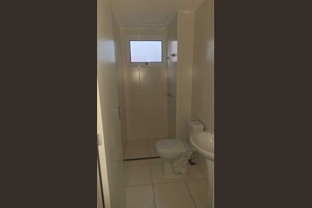 Banheiro de apartamento para alugar com 2 quartos, 45m² em Jardim Santa Rosália, Sorocaba