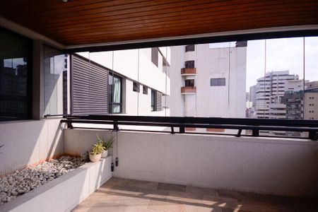 Sala - Varanda  de apartamento à venda com 3 quartos, 198m² em Aclimação, São Paulo