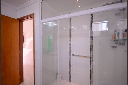 Apartamento à venda com 198m², 3 quartos e 3 vagasBanheiro do Quarto 3