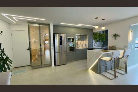 Apartamento à venda com 85m², 2 quartos e 2 vagas Apartamento à venda com 85m², 2 quartos e 2 vagasCozinha