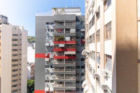 Apartamento à venda com 72m², 2 quartos e 1 vagaVista da Sala