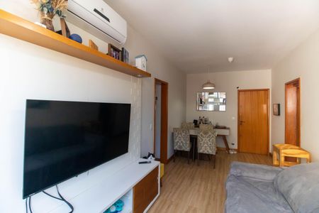 Apartamento à venda com 72m², 2 quartos e 1 vagaSala