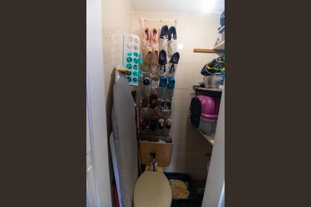 Apartamento à venda com 72m², 2 quartos e 1 vagaBanheiro de serviço