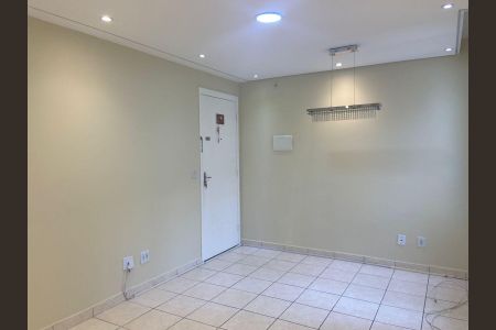 Apartamento para alugar com 50m², 2 quartos e 1 vagaSala