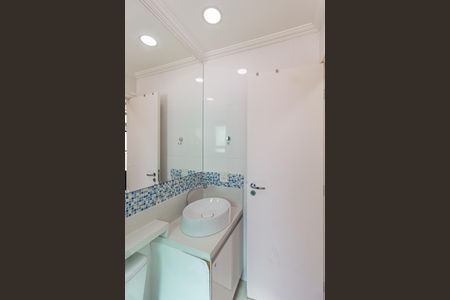 Apartamento para alugar com 62m², 2 quartos e 2 vagasBanheiro 