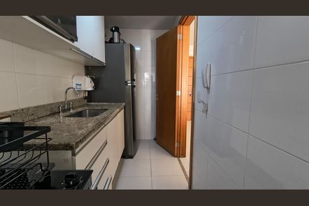 Apartamento à venda com 72m², 2 quartos e 1 vagaCozinha e Área de Serviço 
