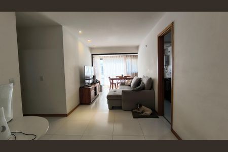 Sala de apartamento à venda com 2 quartos, 72m² em Recreio dos Bandeirantes, Rio de Janeiro