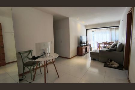 Sala de apartamento à venda com 2 quartos, 72m² em Recreio dos Bandeirantes, Rio de Janeiro