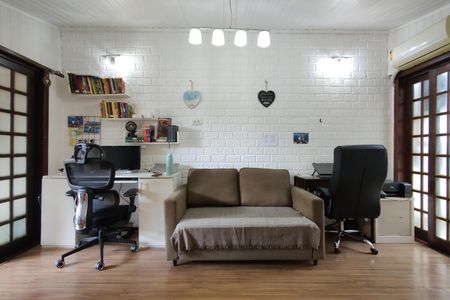 Casa de condomínio à venda com 200m², 3 quartos e 2 vagasSala 2