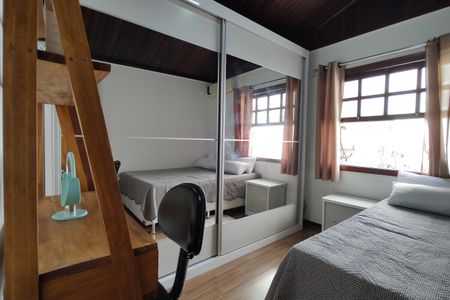 Casa de condomínio à venda com 200m², 3 quartos e 2 vagasQuarto 3