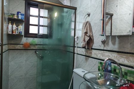 Casa de condomínio à venda com 200m², 3 quartos e 2 vagasBanheiro Social