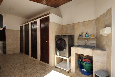 Casa de condomínio à venda com 200m², 3 quartos e 2 vagasÁrea de Serviço