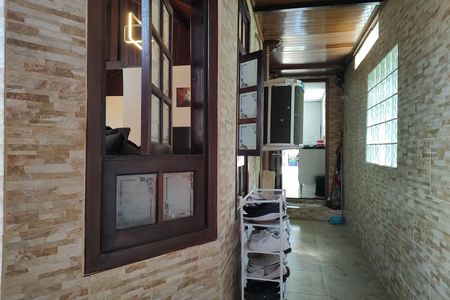 Casa de condomínio à venda com 200m², 3 quartos e 2 vagasFachada