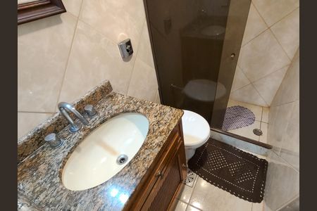 Apartamento para alugar com 68m², 2 quartos e 1 vagaBanheiro Corredor