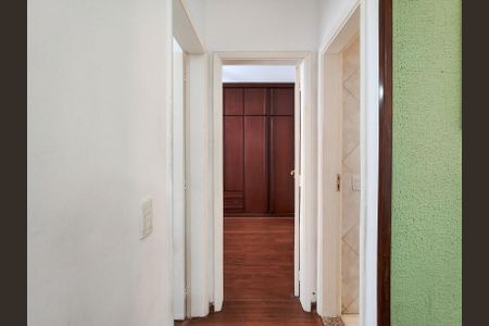 Apartamento para alugar com 68m², 2 quartos e 1 vagaCorredor