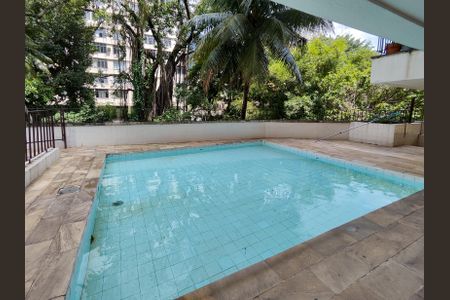 Apartamento para alugar com 68m², 2 quartos e 1 vagaÁrea comum - Piscina