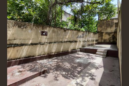 Apartamento para alugar com 68m², 2 quartos e 1 vagaÁrea Pet