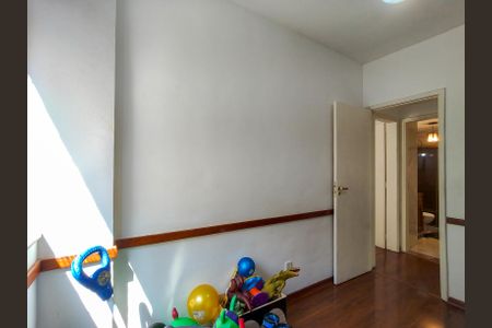 Apartamento para alugar com 68m², 2 quartos e 1 vagaQuarto