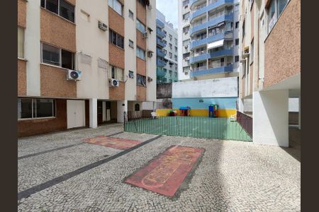 Apartamento para alugar com 68m², 2 quartos e 1 vagaÁrea comum - Playground
