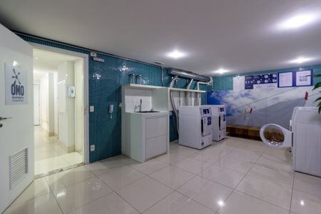 Apartamento à venda com 68m², 2 quartos e 1 vagaÁrea comum - Lavanderia