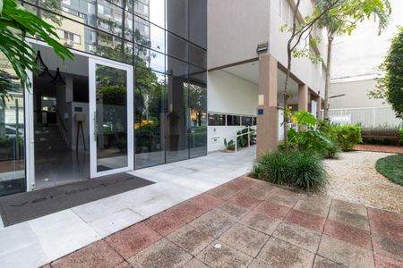 Apartamento à venda com 68m², 2 quartos e 1 vagaÁrea comum - Entrada