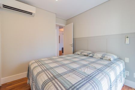 Suíte de apartamento à venda com 2 quartos, 68m² em Pinheiros, São Paulo