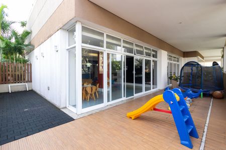 Apartamento à venda com 68m², 2 quartos e 1 vagaÁrea comum - Playground