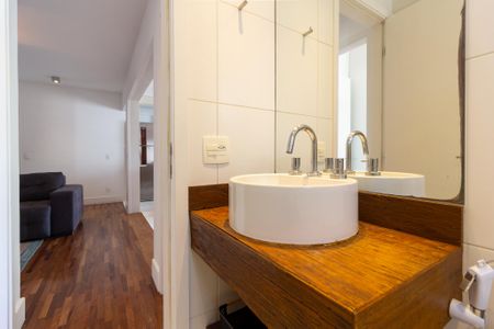 Apartamento à venda com 68m², 2 quartos e 1 vagaBanheiro