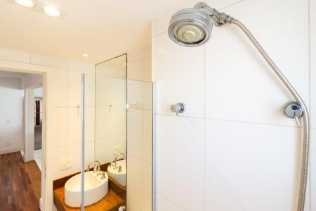 Apartamento à venda com 68m², 2 quartos e 1 vagaBanheiro