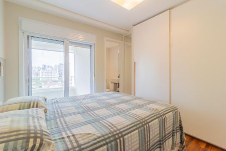 Suíte de apartamento à venda com 2 quartos, 68m² em Pinheiros, São Paulo