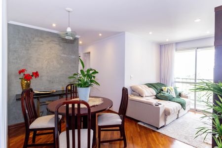 Sala de apartamento para alugar com 2 quartos, 56m² em Jardim Iris, São Paulo