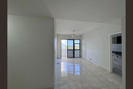 Sala de apartamento para alugar com 2 quartos, 63m² em Recreio dos Bandeirantes, Rio de Janeiro
