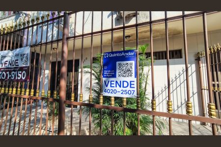 Apartamento à venda com 74m², 2 quartos e 1 vagaFrente  do Prédio Plaquinha 