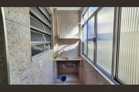 Apartamento à venda com 74m², 2 quartos e 1 vagaÁrea serviço 