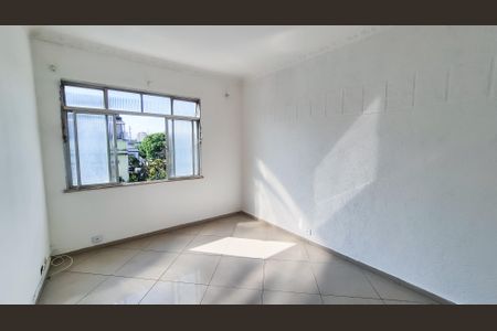 Apartamento à venda com 74m², 2 quartos e 1 vagaSala