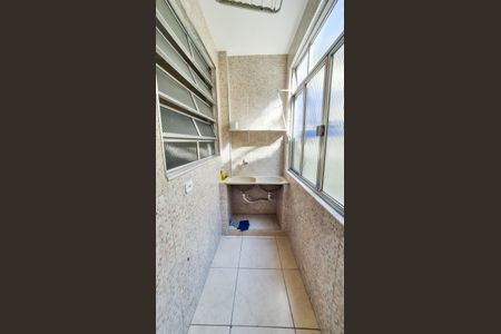 Apartamento à venda com 74m², 2 quartos e 1 vagaÁrea serviço 