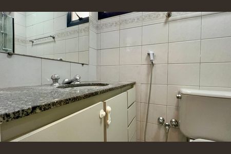 Apartamento para alugar com 73m², 3 quartos e 2 vagasBanheiro da Suíte