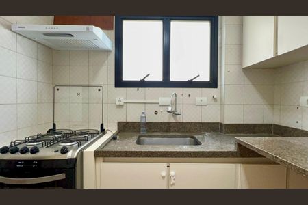 Apartamento para alugar com 73m², 3 quartos e 2 vagasCozinha