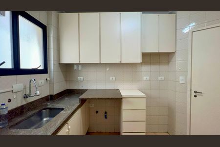 Apartamento para alugar com 73m², 3 quartos e 2 vagasCozinha