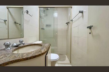 Apartamento para alugar com 73m², 3 quartos e 2 vagasBanheiro