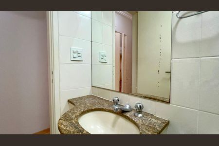 Apartamento para alugar com 73m², 3 quartos e 2 vagasBanheiro