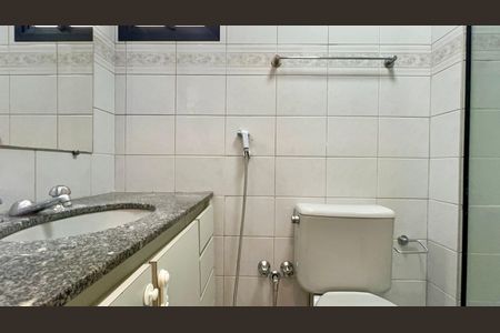 Apartamento para alugar com 73m², 3 quartos e 2 vagasBanheiro da Suíte