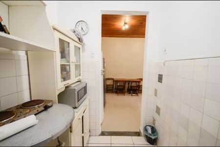Casa para alugar com 220m², 4 quartos e sem vagaCozinha