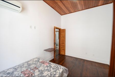 Casa para alugar com 220m², 4 quartos e sem vagaQuarto 2
